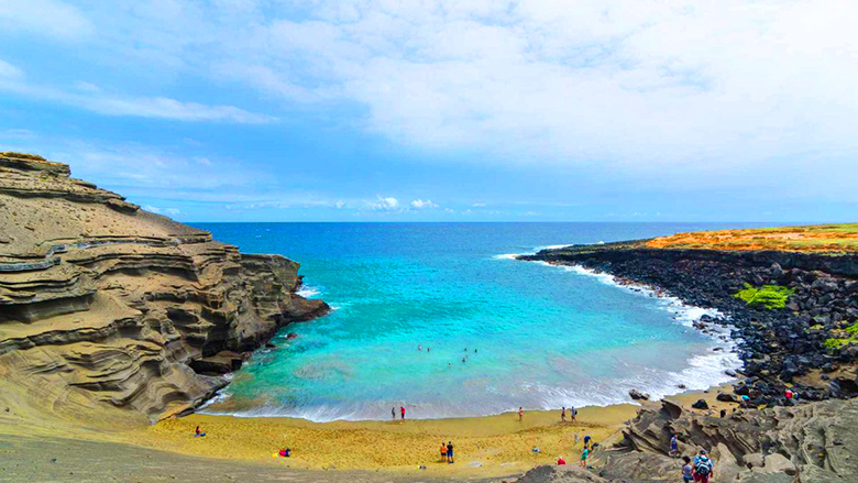 Papakolea Green Sand Beach Hawaii