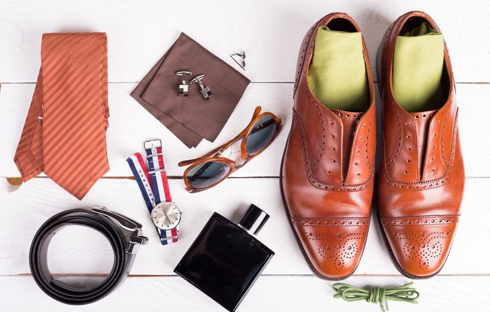 Top 10 Must-Have Travel Accessories for Men
